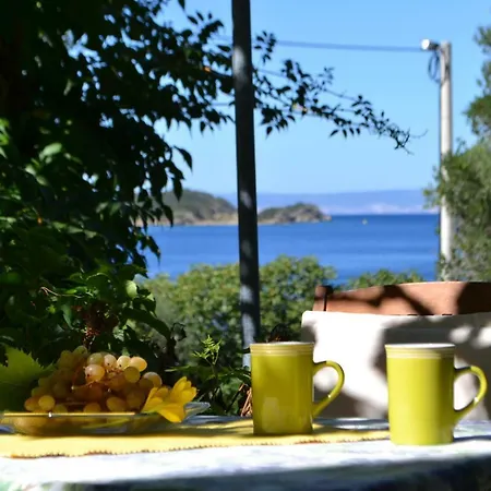 House Niva * Supetarska Draga