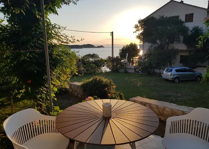 House Niva * Supetarska Draga