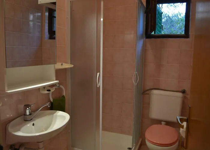 House Niva * Supetarska Draga